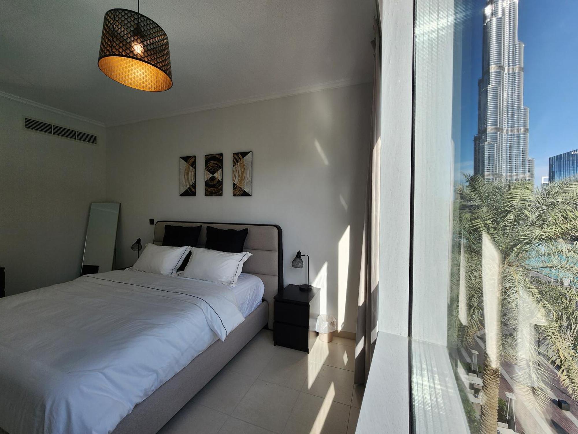 Downtown Oasis, Burj Khalifa Views, Luxury Amenities Leilighet Dubai Eksteriør bilde