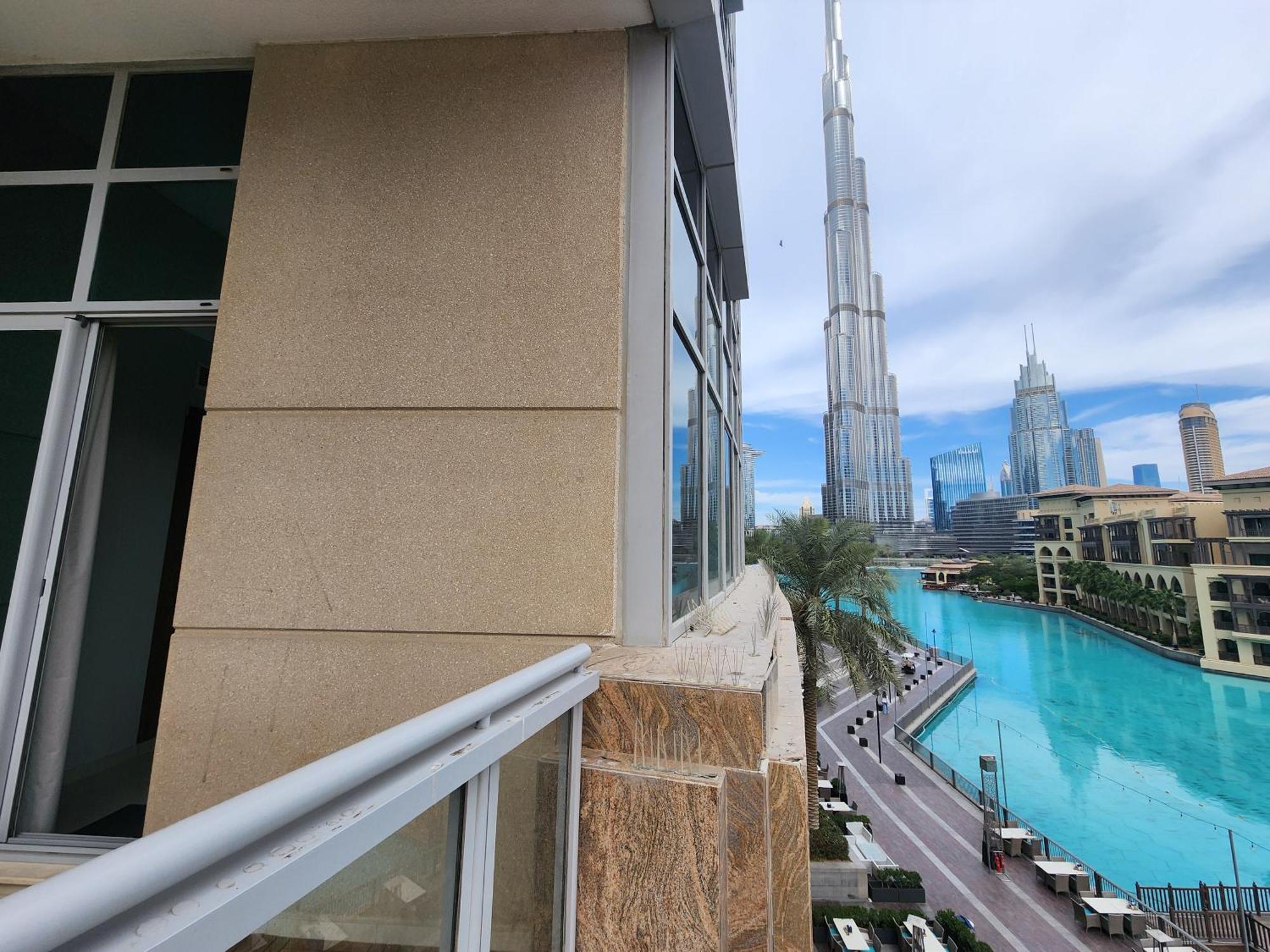 Downtown Oasis, Burj Khalifa Views, Luxury Amenities Leilighet Dubai Eksteriør bilde