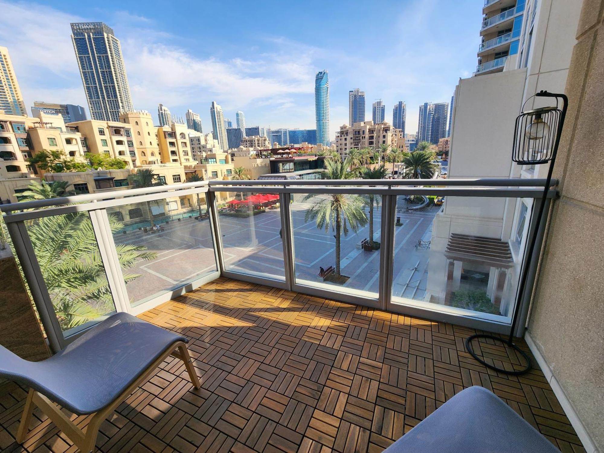 Downtown Oasis, Burj Khalifa Views, Luxury Amenities Leilighet Dubai Eksteriør bilde